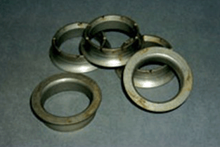 部件清洗和去毛边喷砂前